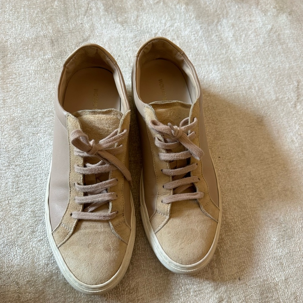 Common projects sneakers